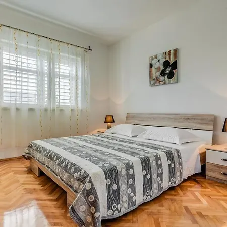 Appartement Ana *