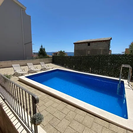 Ana Apartment