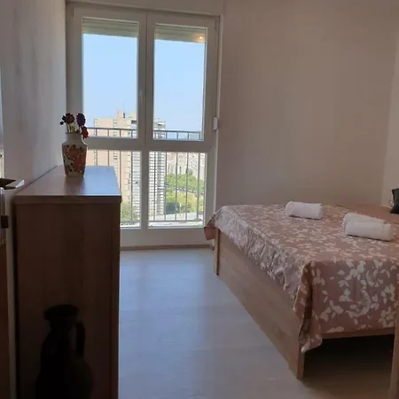 Ana Apartment